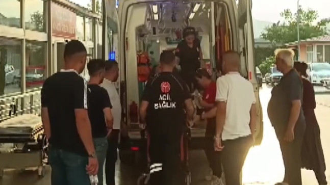 Adana’da ormanlık alana yuvarlanan otomobilin sürücüsü yaralandı