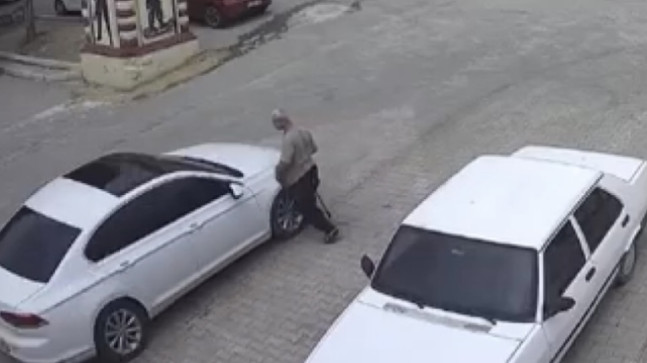 Osmaniye’de yolun karşısına geçmeye çalışan görme engelli kişi, otomobilin çarpması sonucu yaralandı