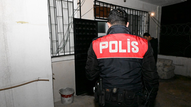 Mersin’de çeşitli suçlardan aranan 561 şüpheli ve 193 firari hükümlü yakalandı