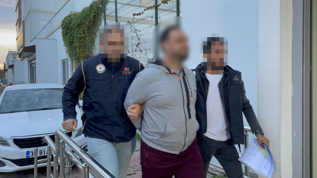 ADANA MERKEZLİ 8 İLDE FETÖ SORUŞTURMASINDA 75 GÖZALTI KARARI