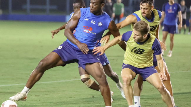 ADANADEMİRSPOR, FENERBAHÇE MAÇI HAZIRLIKLARINI SÜRDÜRDÜ