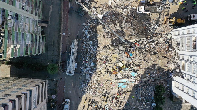 ADANA’DA 10 KİŞİNİN HAYATINI KAYBETTİĞİ BELÜK APARTMANI’NIN MÜHENDİSİNİN YARGILANMASI SÜRDÜ