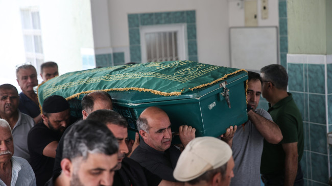 Mersin’de otobüste darbedilmesiyle gündeme gelen 77 yaşındaki engelli Ramazan Polat, hayatını kaybetti.