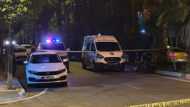 Adana’nın merkez Çukurova ilçesinde çıkan silahlı kavgada 1 kişi ağır yaralandı