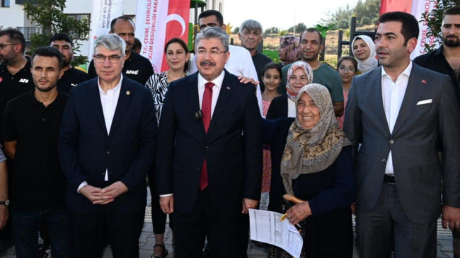 OSMANİYE’DE YAPIMI TAMAMLANAN 90 KONUT DEPREMZEDELERE TESLİM EDİLDİ