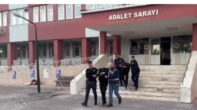 Adana’da 2 firari hükümlü yakalandı