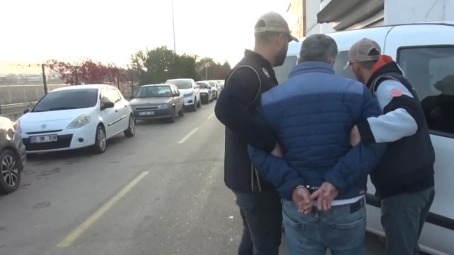 Adana merkezli FETÖ’nün finans yapılanmasına yönelik operasyonda 14 gözaltı