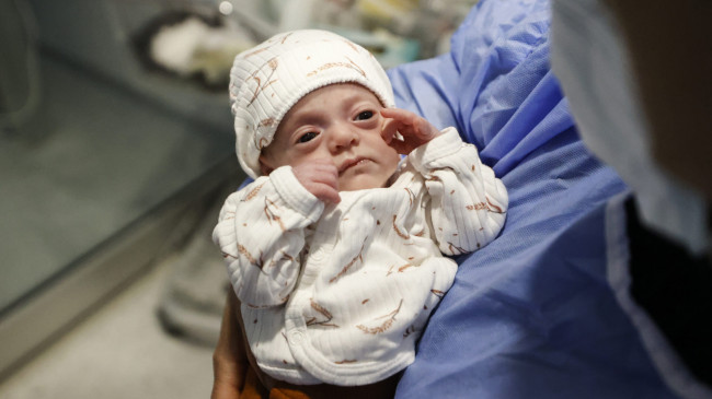 Mersin’de 380 gram doğan “Hira Su” bebek 155 günlük mücadeleyle yaşama tutundu