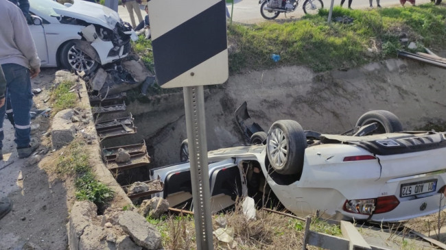 Mersin’de iki otomobilin çarpıştığı kazada 1 kişi öldü, 3 kişi yaralandı