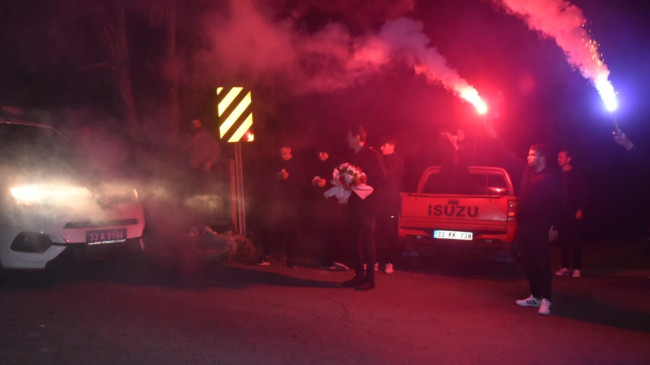 Mersin’de kavga ihbarına giden polisler sürprizle karşılaştı