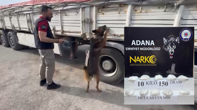 ADANA’DA ŞÜPHE ÜZERİNE DURDURULAN TIRIN DORSESİNDE 10 KİLO 150 GRAM METAMFETAMİN ELE GEÇİRİİLDİ