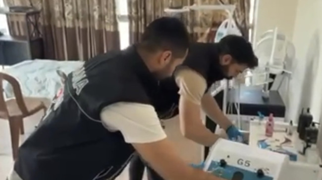 Adana’da yasa dışı tıbbi müdahalede bulunduğu iddia edilen şüpheli gözaltına alındı