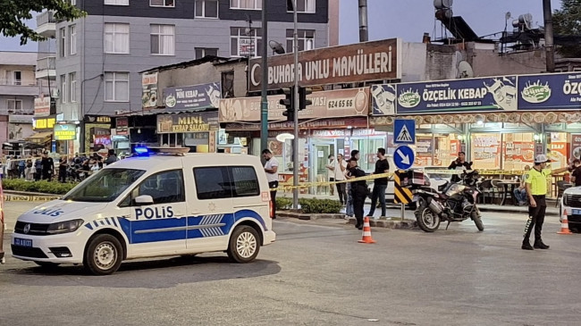 MERSİN’DE POLİS MEMURUNU SİLAHLA YARALAYAN FİRARİ KATİL ZANLISI VURULARAK ETKİSİZ HALE GETİRİLDİ