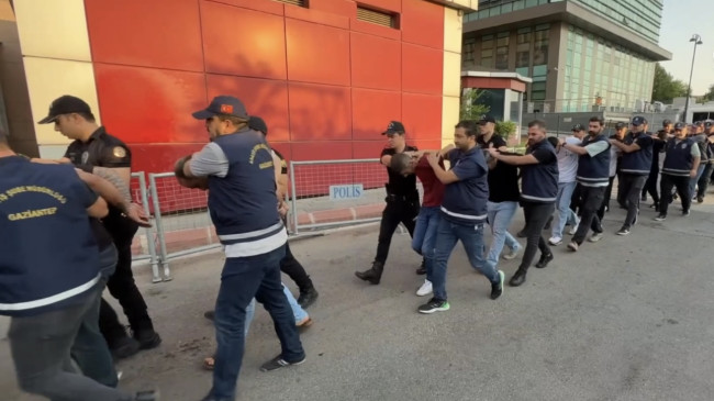 Gaizantep’te Kurşunlama olaylarına karışan 15 şüpheli adliyede