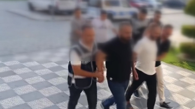Adana’da aynı dairede saklanan 4 hükümlü yakalandı