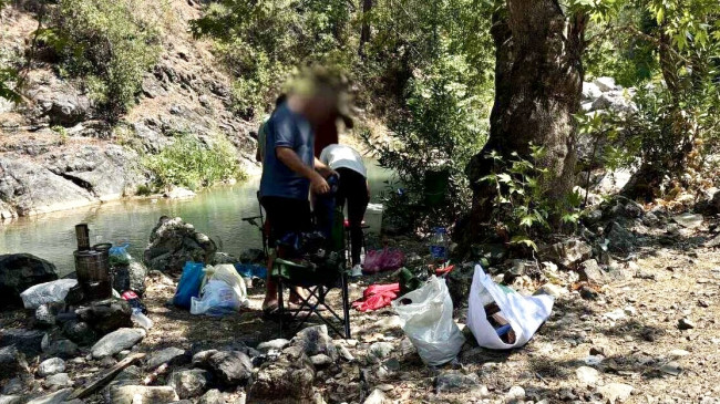 Mersin’de girişin yasak olduğu ormanda piknik yapan 4 kişiye para cezası