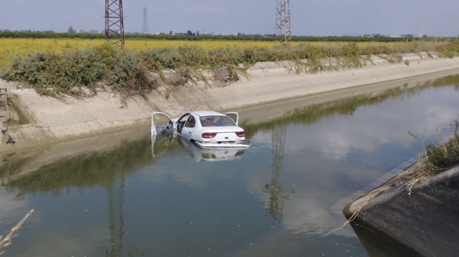 Adana’da sulama kanalına devrilen otomobildeki 1 kişi öldü, 2 kişi yaralandı