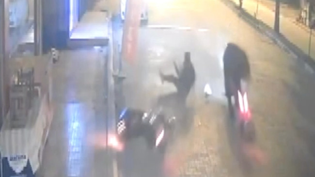 Osmaniye’de iki motosikletin çarpışması sonucu sürücüler yaralandı