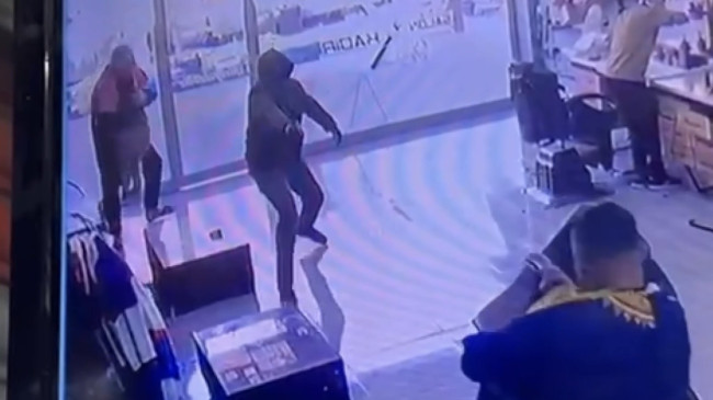 Adana’da berbere düzenlenen silahlı saldırıda 1 kişi yaralandı