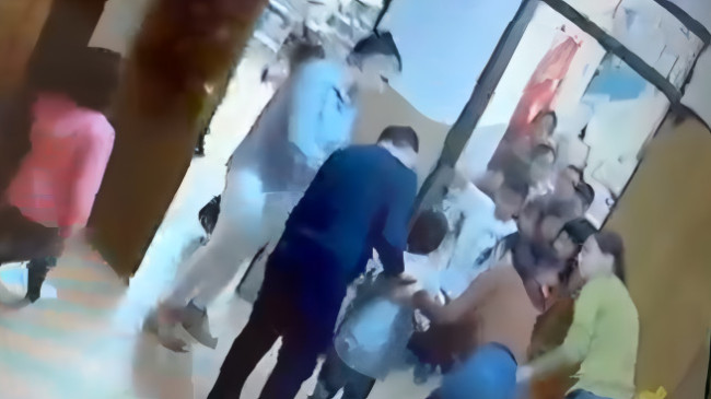 Hatay’da boğazına yiyecek kaçan öğrenci, öğretmenlerin Heimlich manevrasıyla kurtarıldı