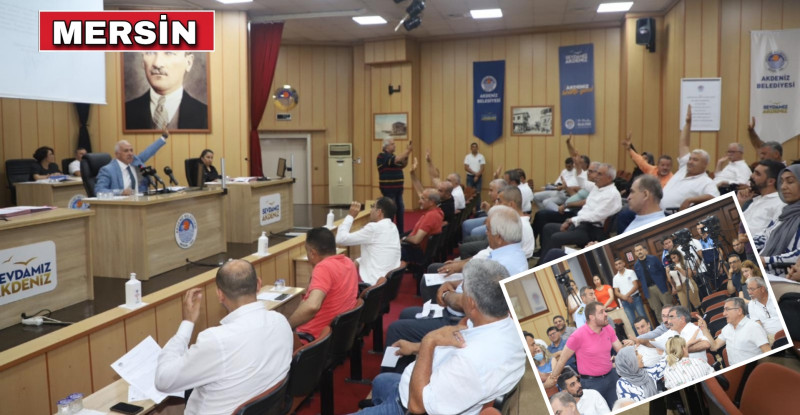 MERSİN – AKDENİZ BELEDİYESİ MECLİS ÜYELERİ ARASINDA TARTIŞMA