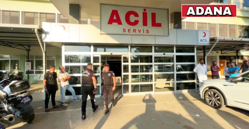 ADANA’DA DÜĞÜNDE ÇIKAN VE HASTANEDE SÜREN KAVGADA DARBEDİLEN DOKTOR ŞİKAYETÇİ OLDU…