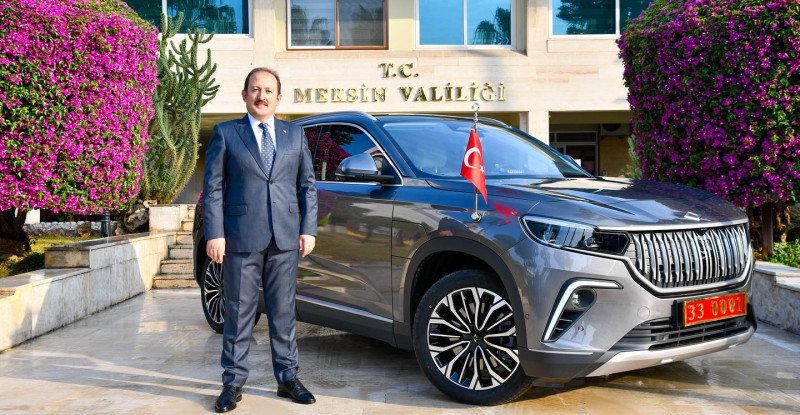 MERSİN VALİSİ PEHLİVAN, YERLİ OTOMOBİL TOGG’U MAKAM ARACI YAPTI