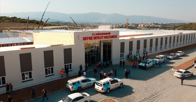 HATAY’DA DEFNE DEVLET HASTANESİNİN YAPIMINDA SONA GELİNDİ