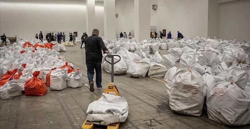 YURT DIŞI TEMSİLCİLİKLERDE KULLANILAN 1 MİLYON 817 BİN OYUN TASNİFİNE BAŞLANDI