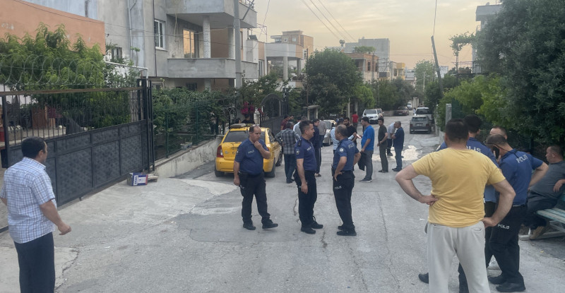 ADANA’DA EŞİNİ SİLAHLA ÖLDÜREN ZANLI, İKİ KAYINBİRADERİNİ VE HALASINI YARALADI