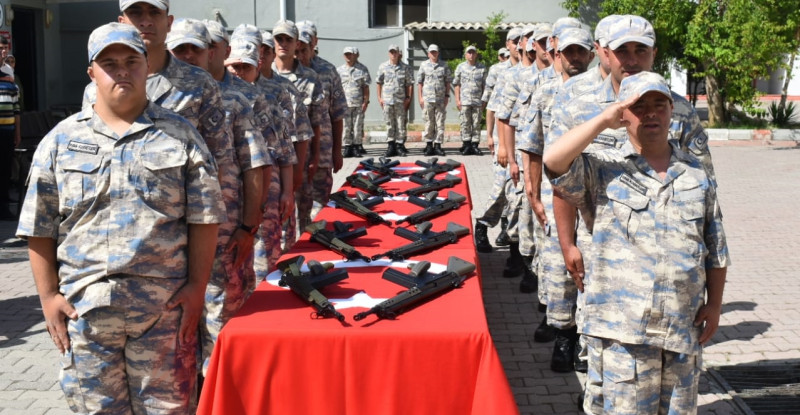 MERSİN’DE ENGELLİLER BİR GÜNLÜĞÜNE ASKERLİK HEYECANI YAŞADI