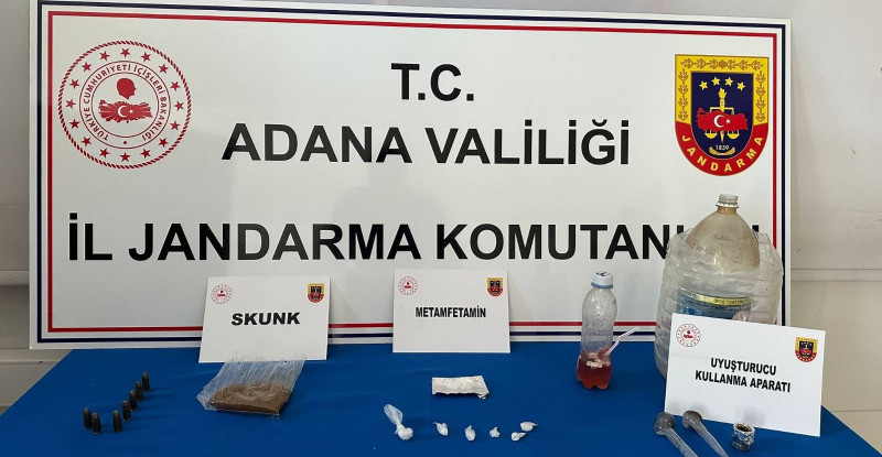 ADANA’DA JANDARMA EKİPLERİNİN DÜZENLEDİĞİ UYUŞTURUCU DENETİMİNDE 11 ŞÜPHELİ YAKALANDI