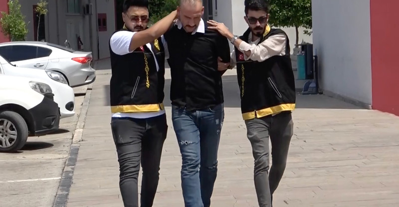 ADANA’DA 1 KİŞİNİN ÖLDÜĞÜ, 1 KİŞİNİN DE YARALANDIĞI SİLAHLI SALDIRININ ZANLISI MERSİN’DE YAKALANDI