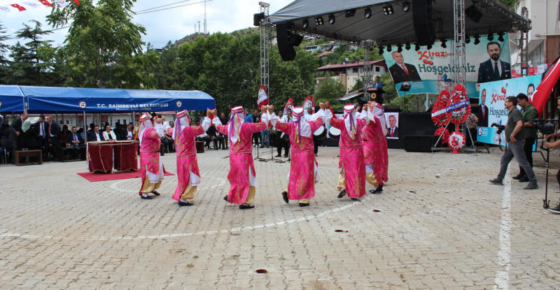 ADANA’NIN SAİMBEYLİ İLÇESİNDE KÜLTÜR VE SANAT KİRAZ FESTİVALİ GERÇEKLEŞTİRİLDİ