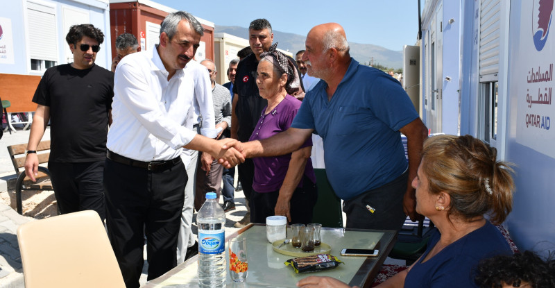 HATAY’DA YAPIMI TAMAMLANAN KATAR-2 KONTEYNER KENTİ’NİN TESLİMİ YAPILDI