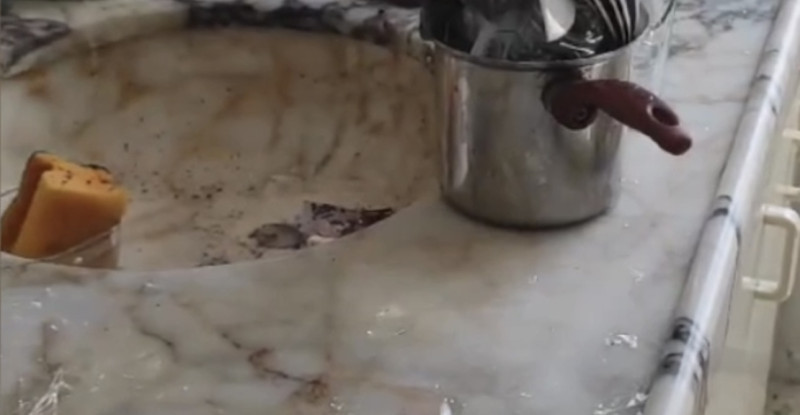 KOZAN’DA 5,5 BÜYÜKLÜĞÜNDEKİ DEPREMDE MÜSTAKİL EV HASAR GÖRDÜ