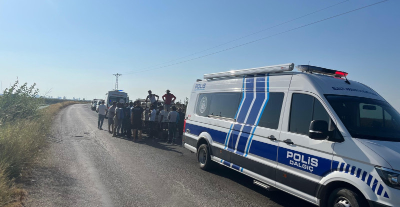 ADANA’DA AYAĞINI YIKARKEN SULAMA KANALINA DÜŞEREK KAYBOLAN KIZ ÇOCUĞUNUN CANSIZ BEDENİNE ULAŞILDI