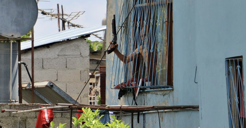 ADANA’DA EMEKLİ ÖĞRETMEN EVDE KARISINI BALTAYLA ÖLDÜRDÜ
