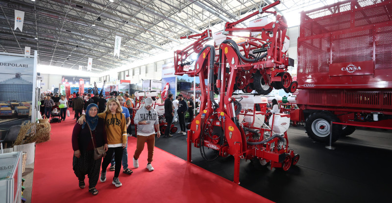 ADANA’DA ULUSLARARASI TARIM VE SERA- BAHÇE FUARI AÇILDI