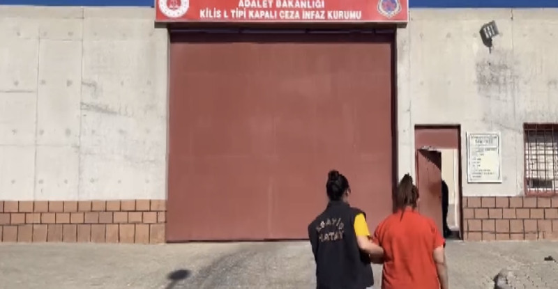 HATAY’DA 45 YIL 5 AY HAPİS CEZASIYLA ARANAN FİRARİ HÜKÜMLÜ YAKALANDI!