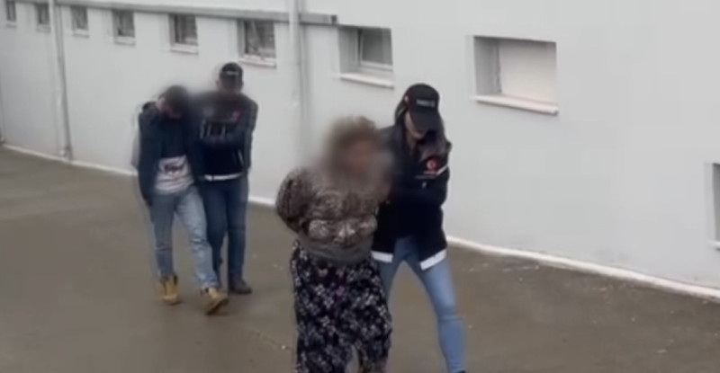 ADANA’DA UYUŞTURUCU OPERASYONUNDA YAKALANAN 5 ŞÜPHELİ TUTUKLANDI