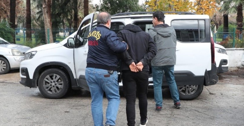 MERSİN’DE OTO TAMİRCİDEN RAMPA HIRSIZLIĞI YAPAN ŞÜPHELİ TUTUKLANDI