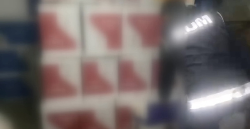 ADANA’DA BİR DEPOYA YAPILAN OPERASYONDA 5 MİLYON 670 BİN MAKORON ELE GEÇİRİLDİ