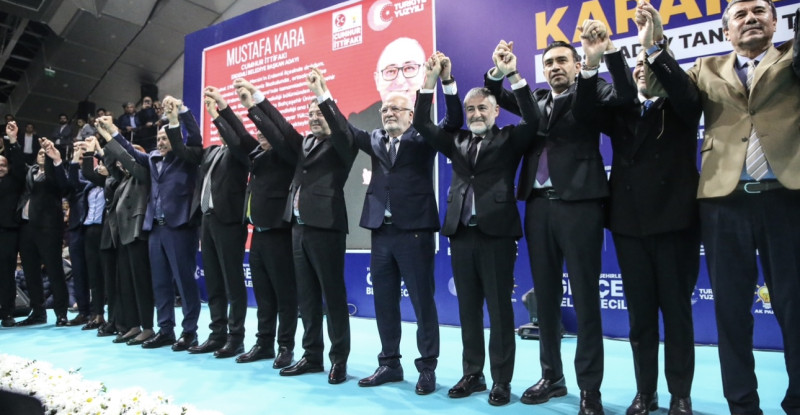 MERSİN’DE CUMHUR İTTİFAKI’NIN İLÇE BELEDİYE BAŞKAN ADAYLARI AÇIKLANDI