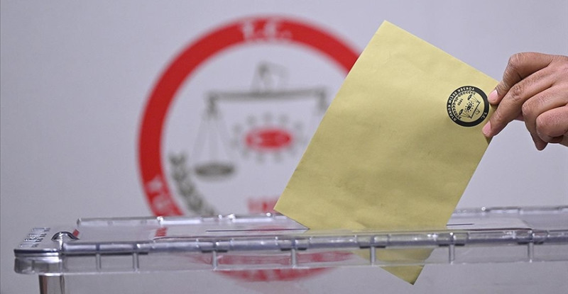 YEREL SEÇİMLERDE YARIŞACAK ADAYLARIN LİSTELERİ KESİNLEŞTİ