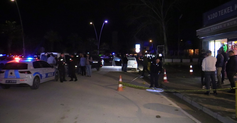 ADANA’DA SİLAHLI KAVGADA 2 KİŞİ YARALANDI