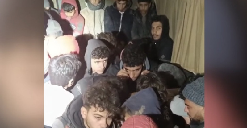 HATAY’DA YASA DIŞI YOLLARLAYURDA GİRDİĞİ BELİRLENEN 123 YABANCI UYRUKLU YAKALANDI