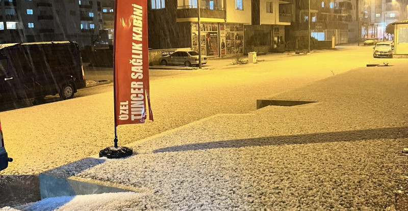 ADANA’NIN KOZAN İLÇESİNDE DOLU ETKİLİ OLDU