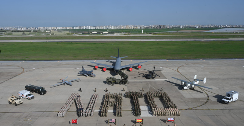İNCİRLİK ÜSSÜ’NDE NATO’NUN 75. KURULUŞ YIL DÖNÜMÜ KUTLANDI