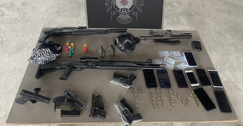 Mersin’de çeşitli suçlara karışan 6 şüpheli yakalandı